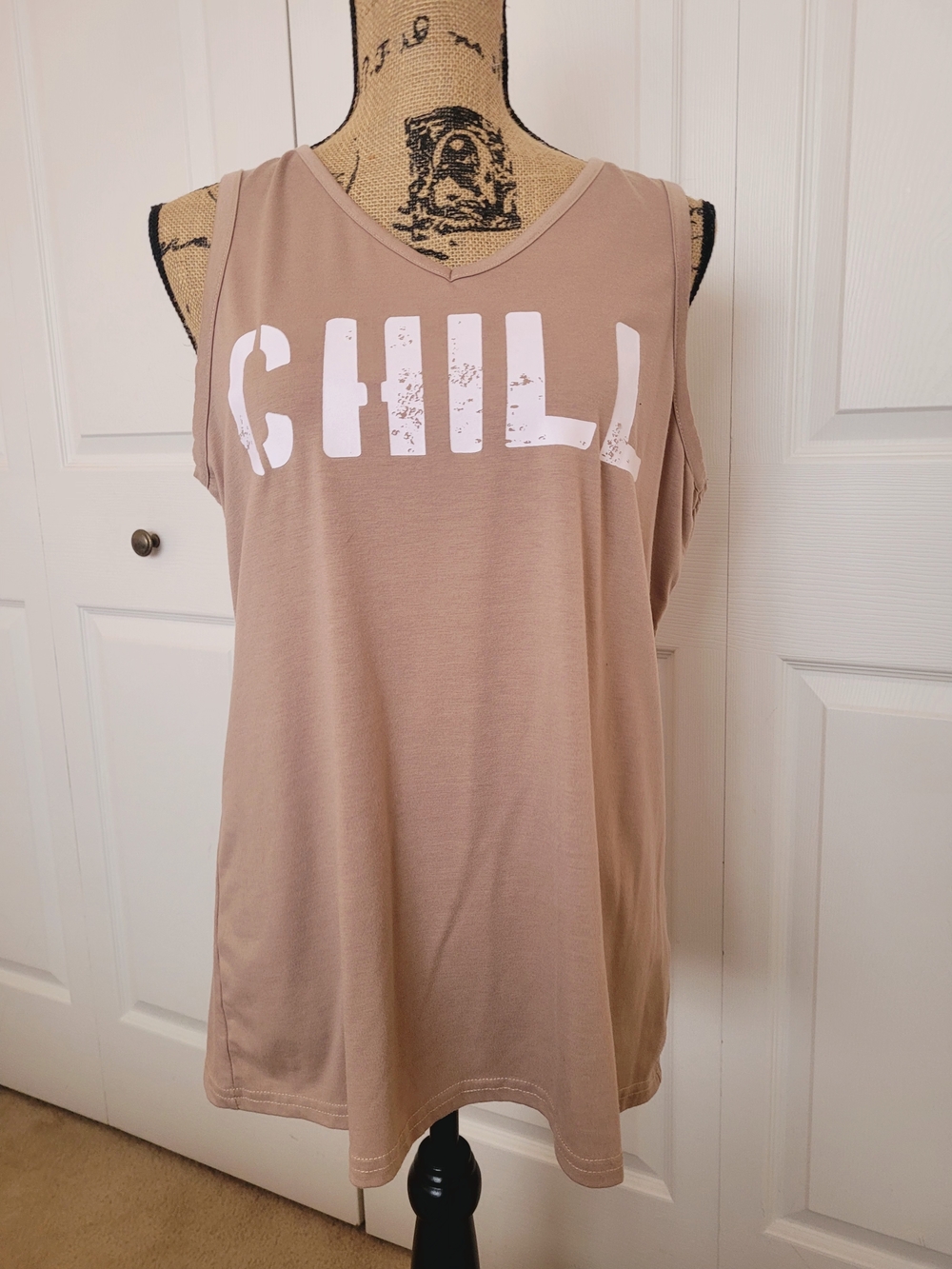🤎 Women's Graphic Tank